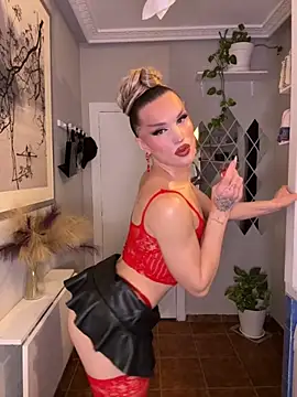 lacattiva online show from October 15, 5:57 pm