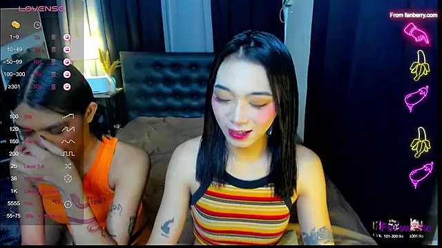 bellamoonlightX online show from May 19, 8:54 am