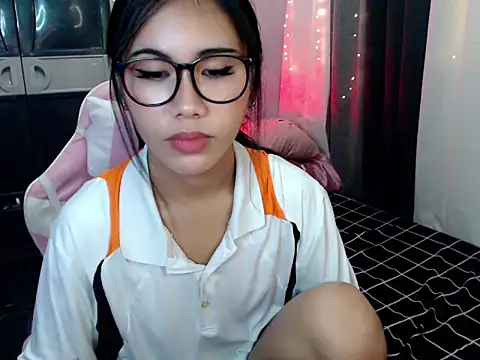 AiraSy 69 online show from October 5, 2:06 pm