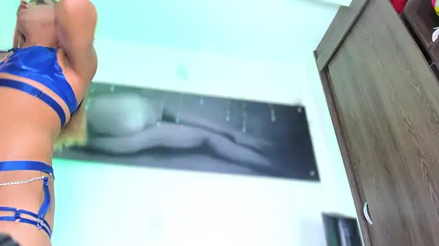 sophie 004 online show from November 13, 8:27 pm