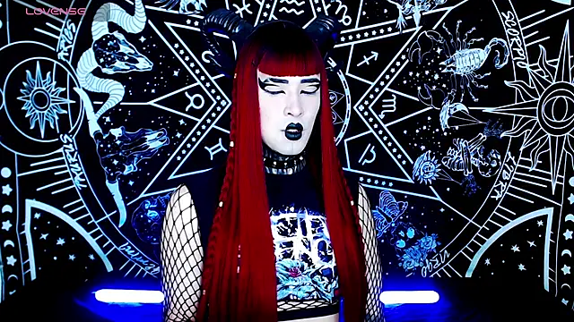 naomi satan online show from September 16, 12:15 am