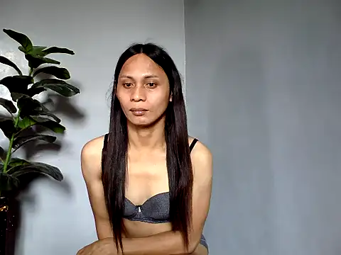 missruffa online show from October 11, 3:31 am