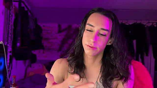 xoFrankie online show from November 30, 2:25 am