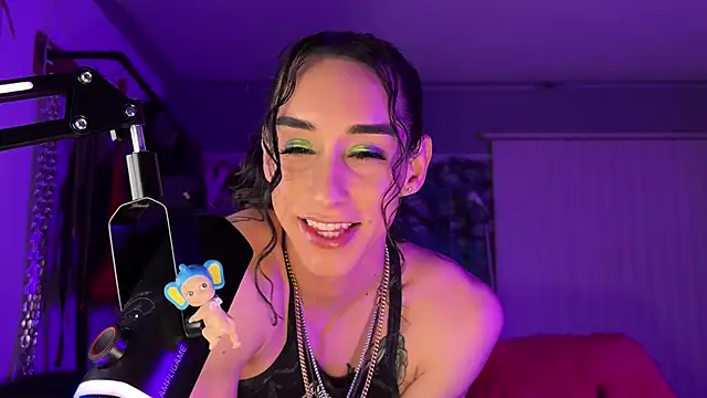 xoFrankie online show from May 20, 3:34 am