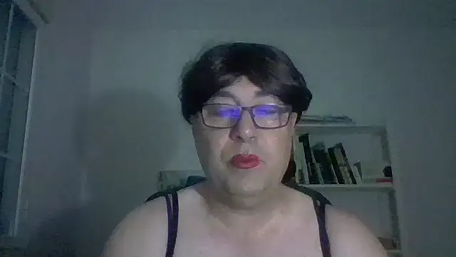 Snapshot of nataliacd chatting on September 13, 11:43 pm nataliacd online show from September 13, 11:43 pm