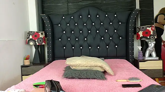 Snapshot of Keysha_Queen_ chatting on September 26, 12:24 pm Keysha Queen  online show from September 26, 12:24 pm