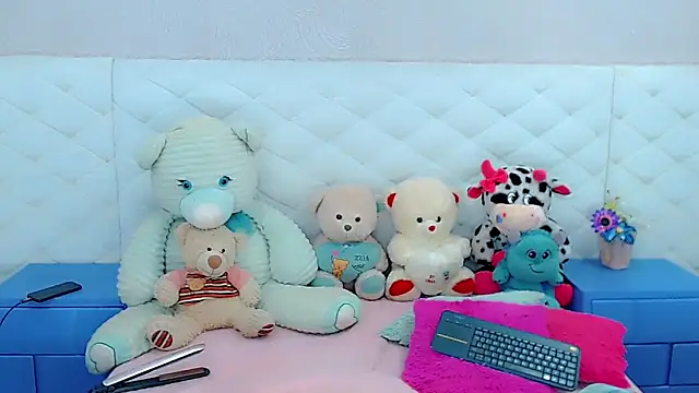 hanna sweett34 online show from December 17, 4:29 am