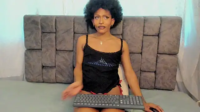 Mystt Hunters online show from May 7, 9:00 pm