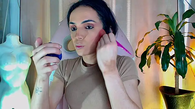 Cristal Gem1 online show from May 23, 12:12 pm