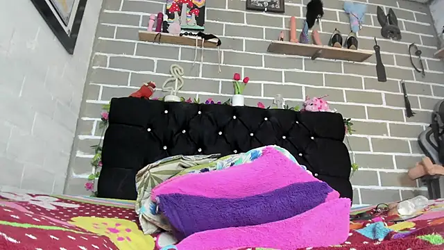 CharlotteBrowm online show from October 24, 6:24 pm