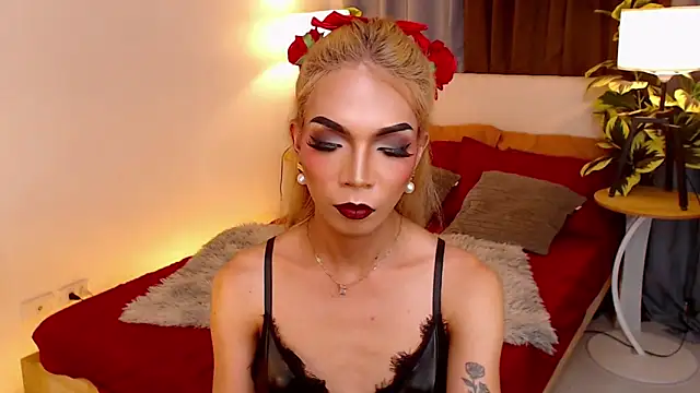 CelestinaMarquez0427 online show from May 8, 1:51 pm