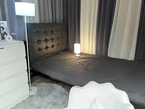 Blaire Samantha online show from October 6, 10:37 am