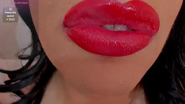sweet Elizabeth online show from May 8, 12:46 pm