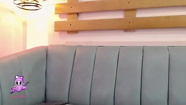 ArianaSantana online show from November 6, 12:49 pm