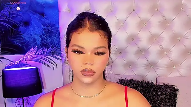 Valeria Swett  online show from May 25, 10:06 pm