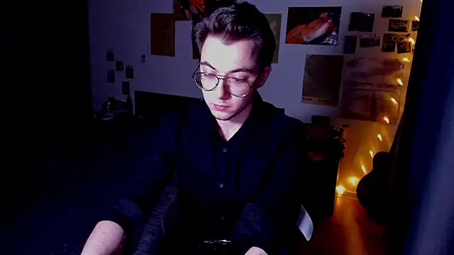 tyler bergg online show from May 10, 12:48 am