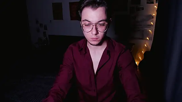 tyler bergg online show from May 27, 10:51 pm