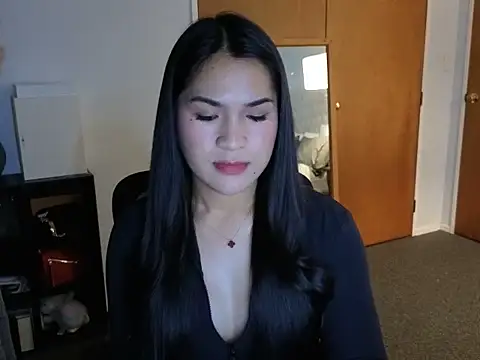 ZoeyJohnson online show from May 3, 5:12 am