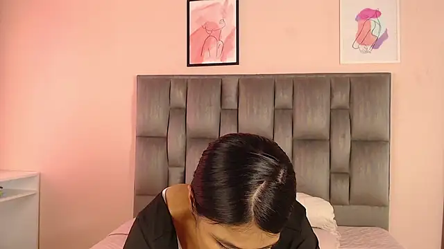 Ailyn01 online show from September 25, 9:22 pm