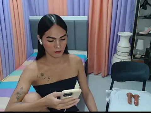 Sedictive Samantha online show from September 27, 8:40 pm