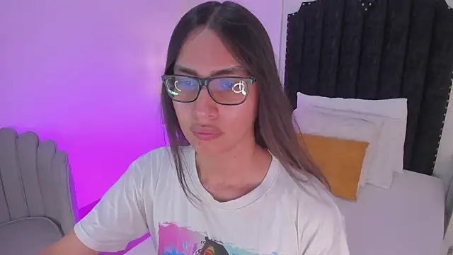 cherrylady 02 online show from January 9, 12:43 pm