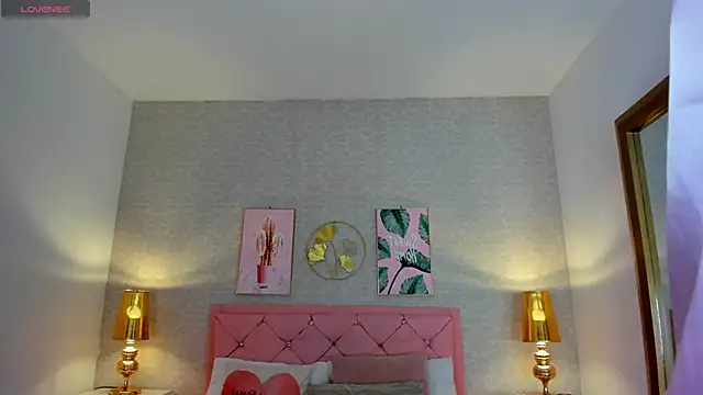 kendallspears 1 online show from December 1, 4:15 am