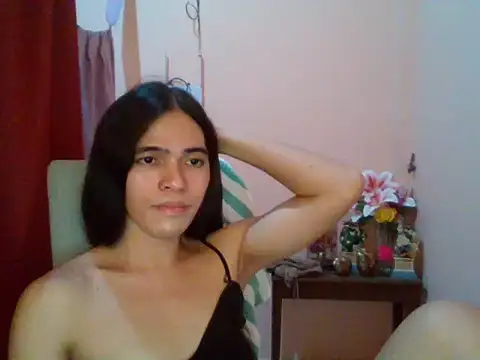 sweet yummy69 online show from February 11, 1:46 am