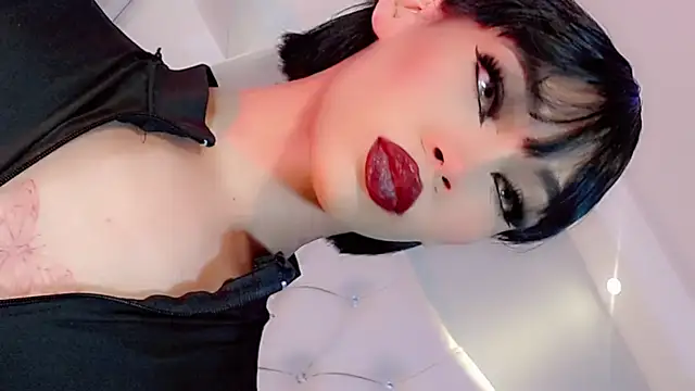 Daphnne XXX online show from October 28, 12:19 am