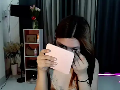 buttycamillex online show from May 28, 7:45 pm