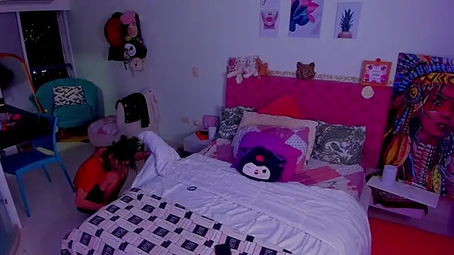 KittyChannel  online show from December 14, 4:18 am