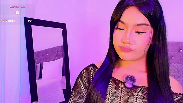 Vale prado online show from December 19, 12:10 pm