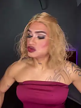 melani ferraraa  online show from May 12, 3:37 am