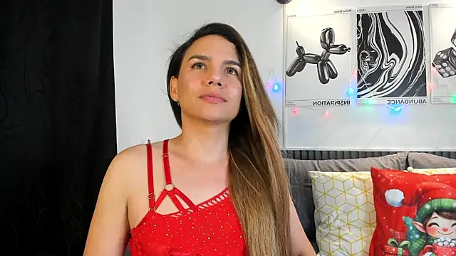 Cloe Bonne online show from November 30, 10:45 pm