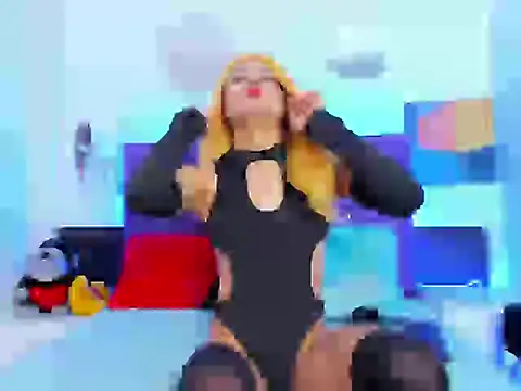 RegannTaylor online show from January 15, 1:43 pm