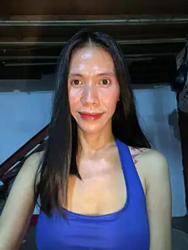 bellaUtops online show from May 27, 2:36 pm