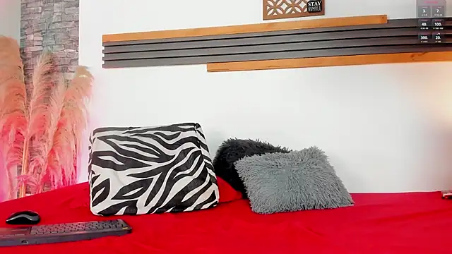 Alexajhonss online show from May 16, 12:26 pm