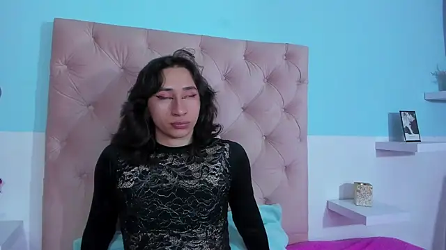 Charlothe 7 online show from November 14, 4:31 am