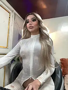  SandraHornball  online show from December 15, 4:01 pm