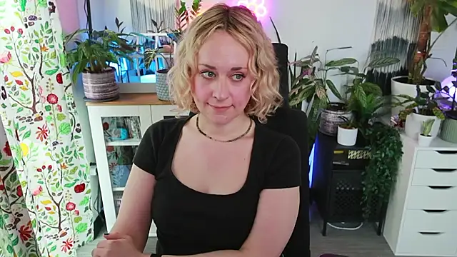 xzoeyryanx online show from March 1, 7:31 pm