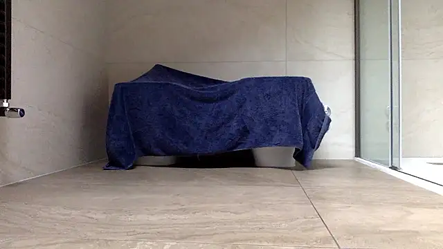 AsiaSlavePantyhosed online show from January 13, 1:52 pm