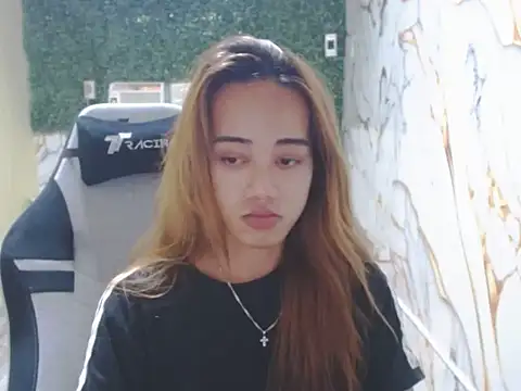 imadriana12 online show from November 21, 2:56 am