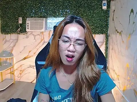 imadriana12 online show from November 26, 9:11 am