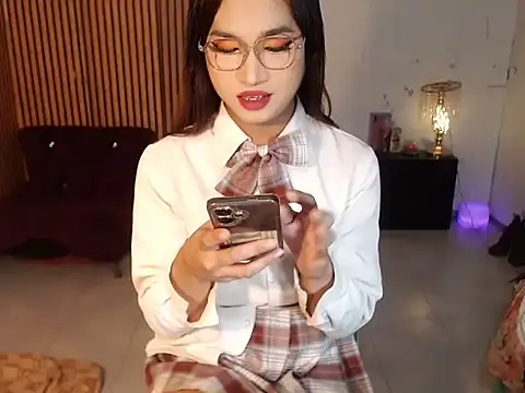 Sweet kendall xxx online show from April 27, 2:37 pm