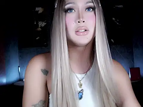 urfuckingdoll69 online show from May 29, 7:29 am