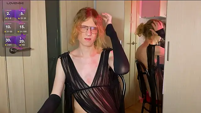 Avery adam online show from February 26, 11:32 pm