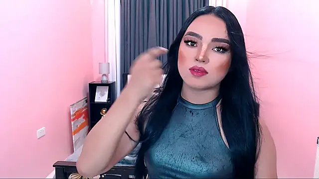 Fantacyloverr online show from February 25, 10:09 am