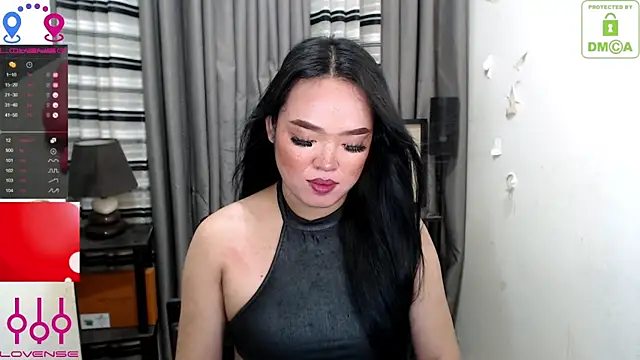 Fantacyloverr online show from May 16, 1:54 pm