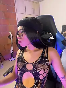 Baby-Angel777 online show from March 3, 1:51 pm