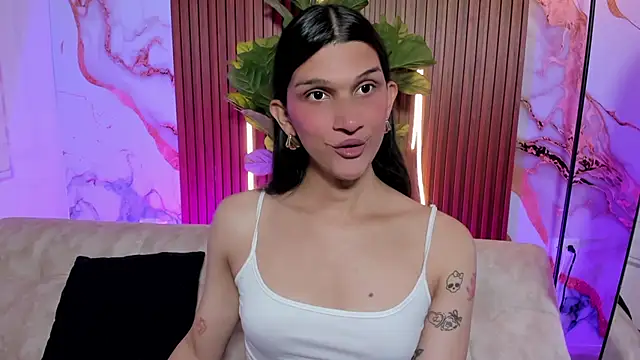 Bianca baldwin  online show from May 8, 9:55 pm