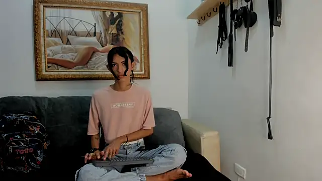 Sunny OS online show from December 23, 1:43 am